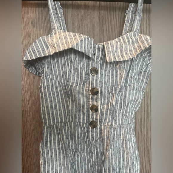 American Eagle Women Grey Tie Waist Striped Jumpsuit - Picture 3 of 4